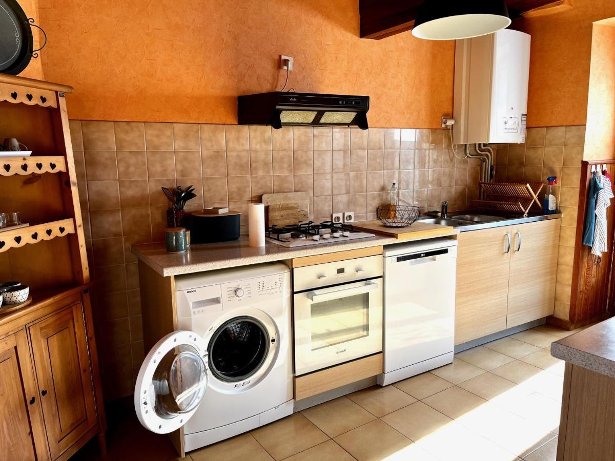 Maison De Village Montauban-de-Luchon Buitenkant foto